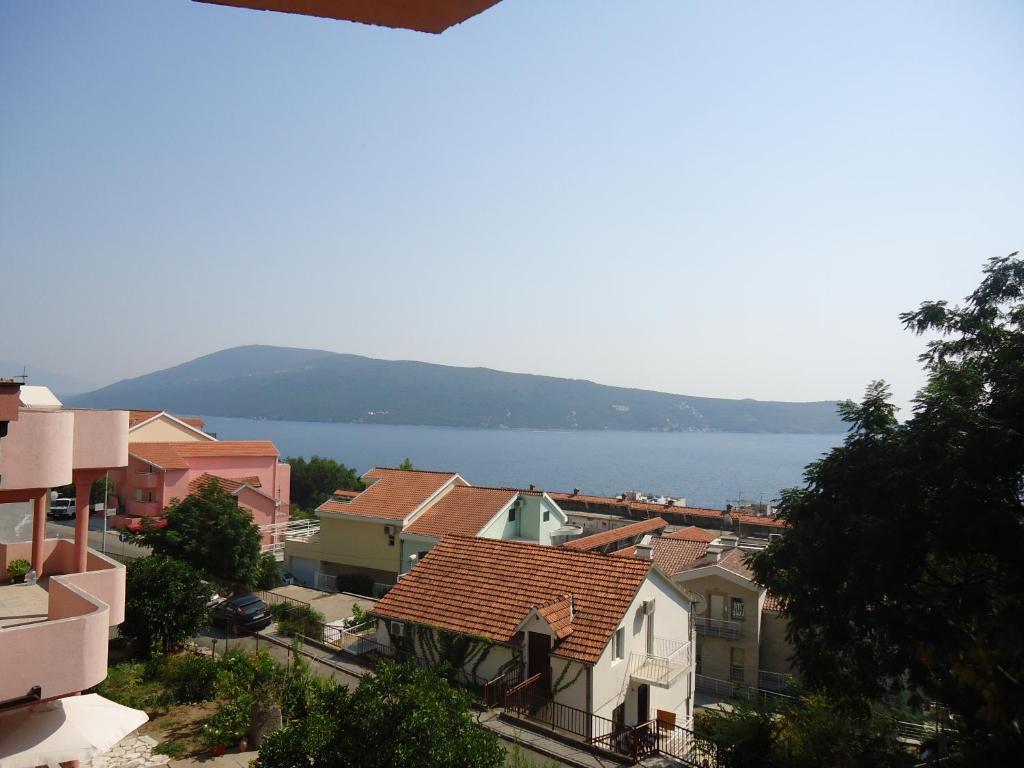 Apartments Villa Micunovic Herceg Novi Phòng bức ảnh