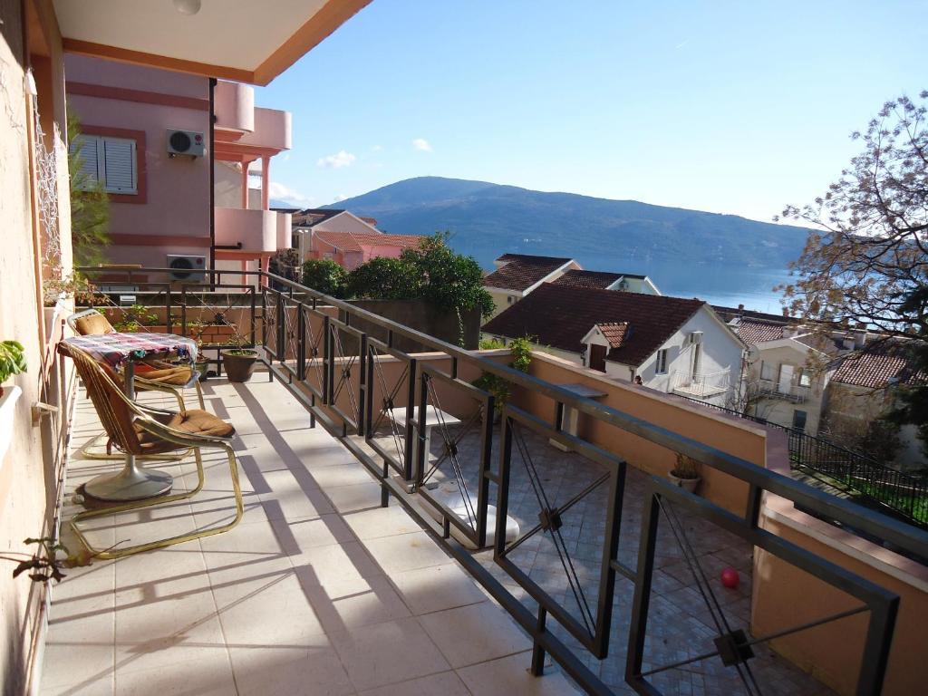Apartments Villa Micunovic Herceg Novi Phòng bức ảnh