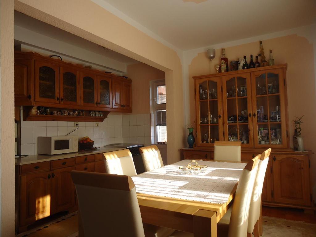 Apartments Villa Micunovic Herceg Novi Phòng bức ảnh